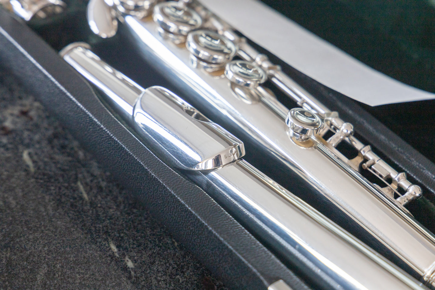 Pearl PF-521 Silver-plated Flute *Silver Lip-plate *Split-E *Made in Japan *Cleaned & Serviced