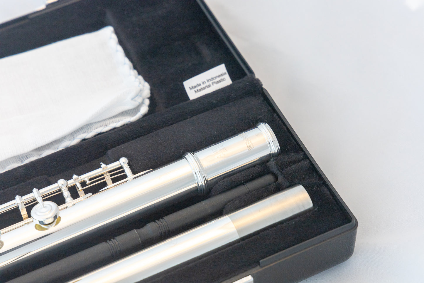 Yamaha YFL-262 Silver-plated Open-hole Intermediate Flute *Cleaned & Serviced *Mint Condition