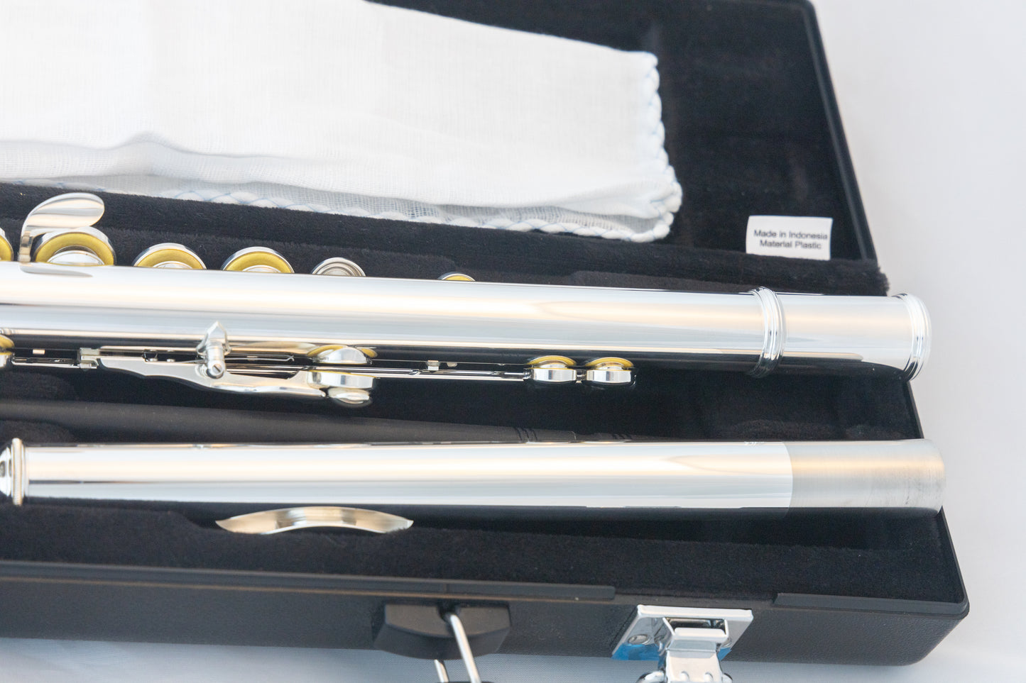 Yamaha YFL-262 Silver-plated Open-hole Intermediate Flute *Cleaned & Serviced *Mint Condition