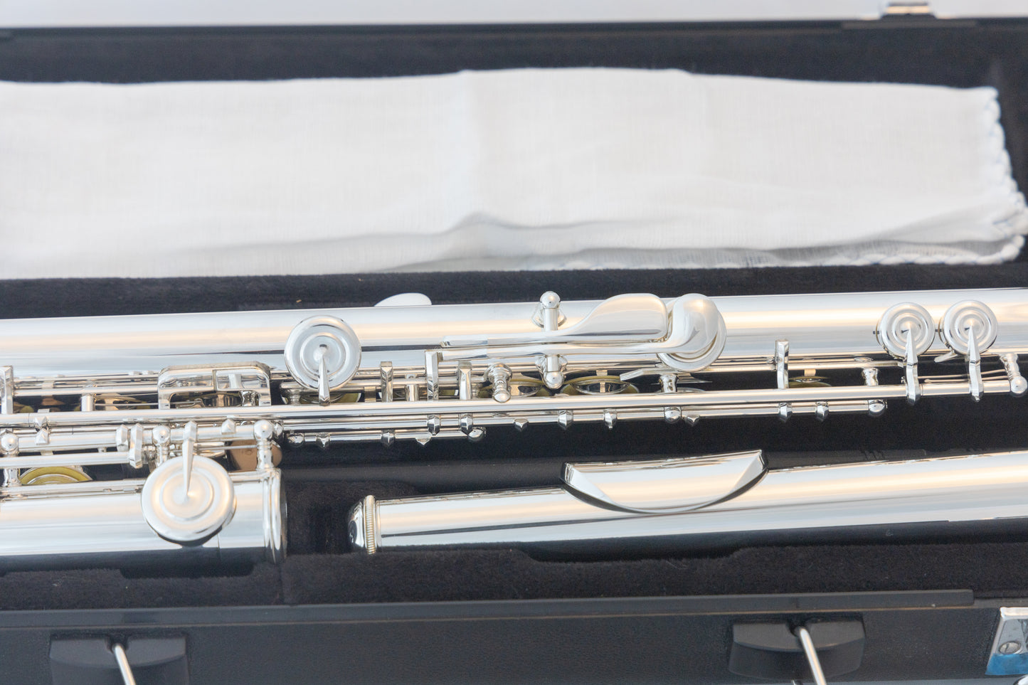 Yamaha YFL-262 Silver-plated Open-hole Intermediate Flute *Cleaned & Serviced *Mint Condition