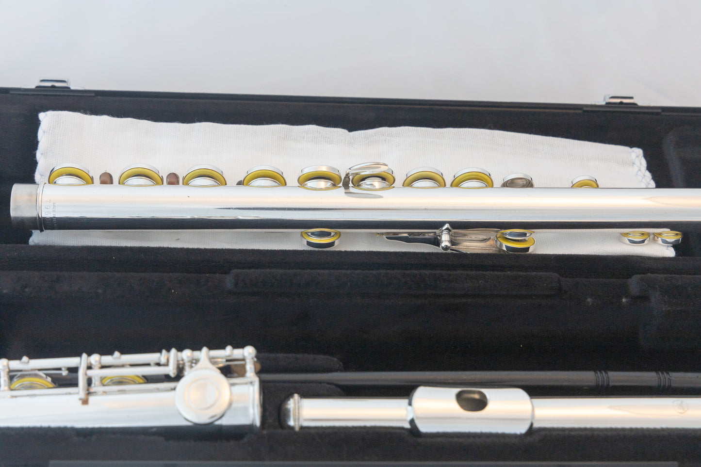 Yamaha YFL-261 Silver-plated Open-Hole Intermediate Flute *Cleaned & Serviced #796004