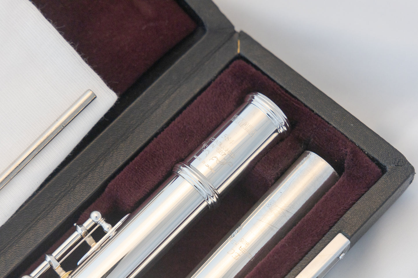 Yamaha YFL-584H Professional Flute All Silver Open-hole *Made in Japan *Cleaned & Serviced