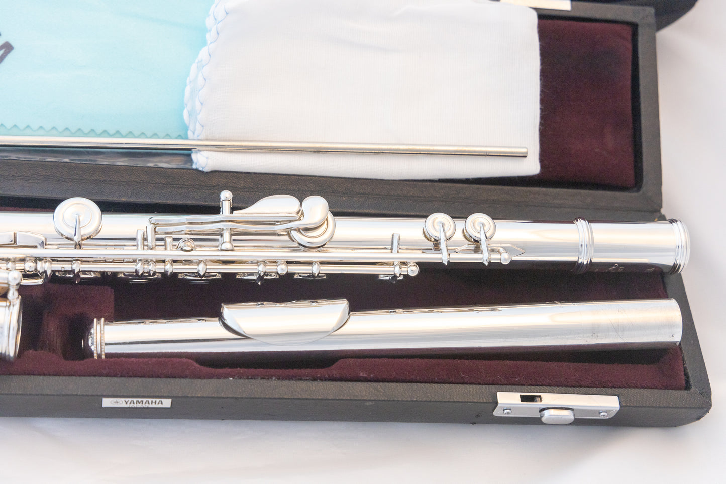 Yamaha YFL-584H Professional Flute All Silver Open-hole *Made in Japan *Cleaned & Serviced