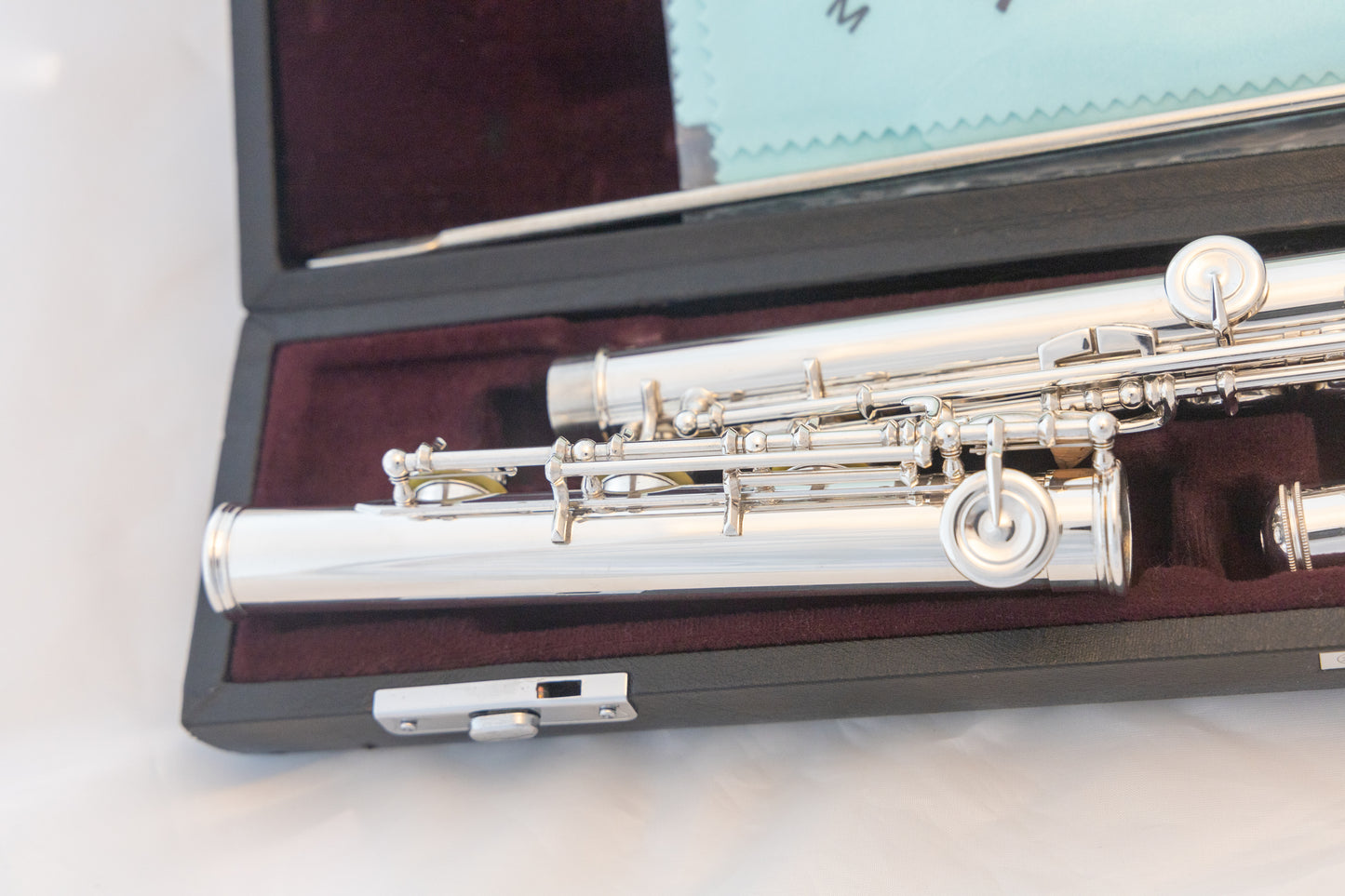 Yamaha YFL-584H Professional Flute All Silver Open-hole *Made in Japan *Cleaned & Serviced