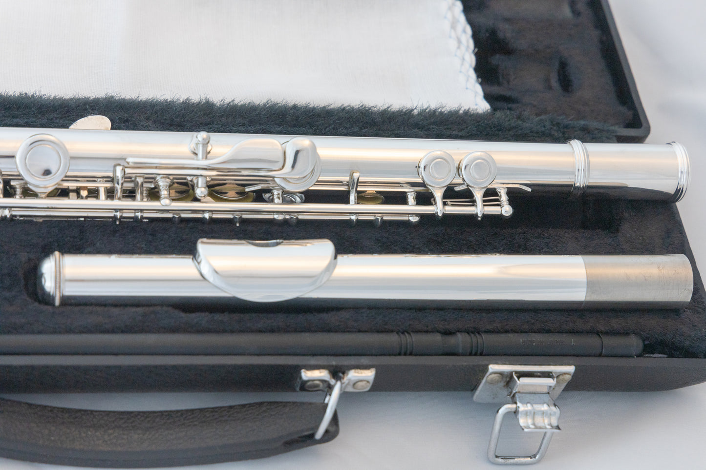 Yamaha YFL-221 Silver-plated Standard Flute *Made in Japan *Cleaned & Serviced