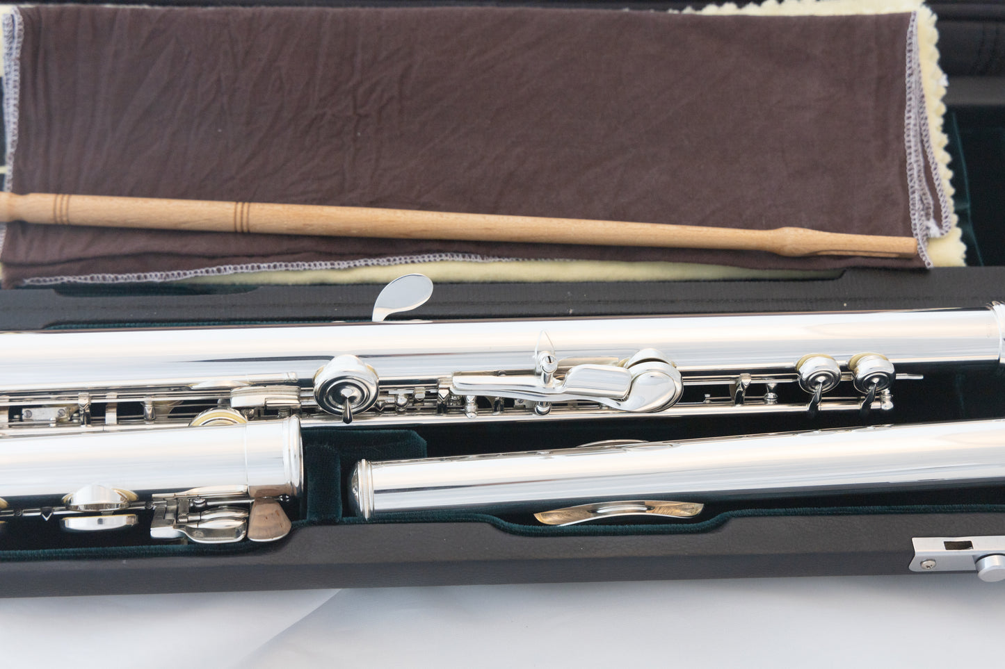 Azumi AZ3-SRBO Open-hole Flute *Altus silver headjoint *All silver *Offset G *B-Foot *Cleaned & Serviced