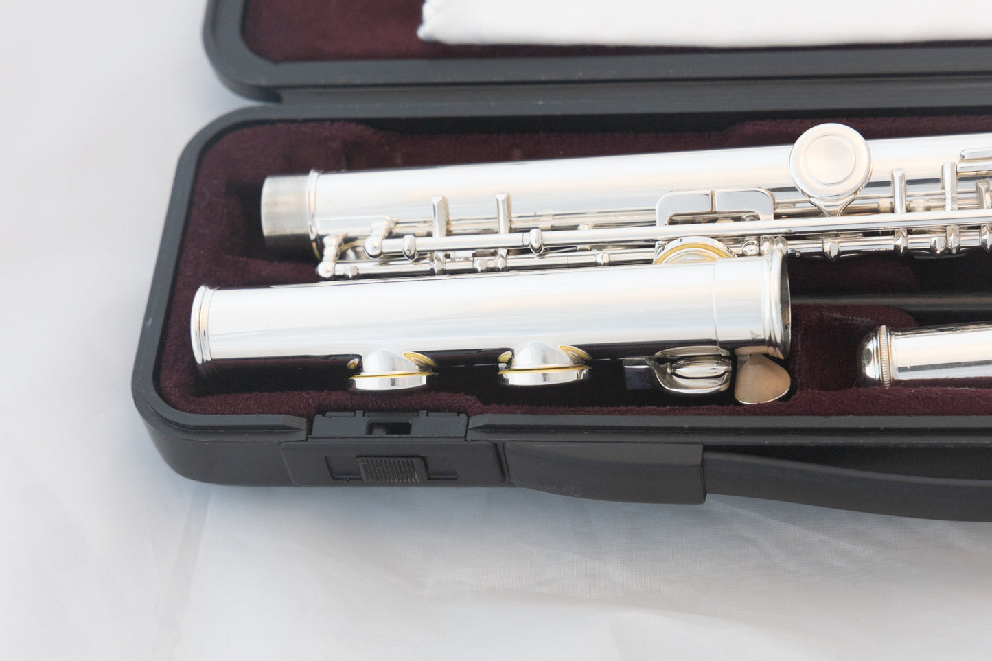 Yamaha YFL-281 Open-Hole Intermediate Flute *Made in Japan *Cleaned & Serviced #089819