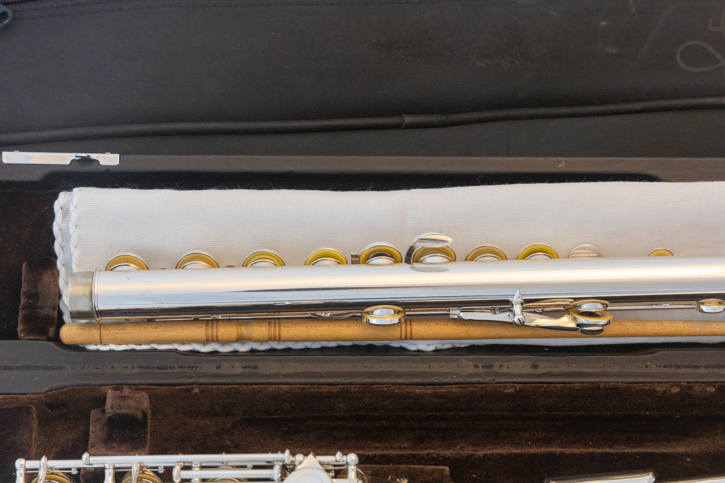 Di Zhao DZ-470 Open-hole Intermediate Flute *Silver headjoint *Low-b foot *Cleaned & Service