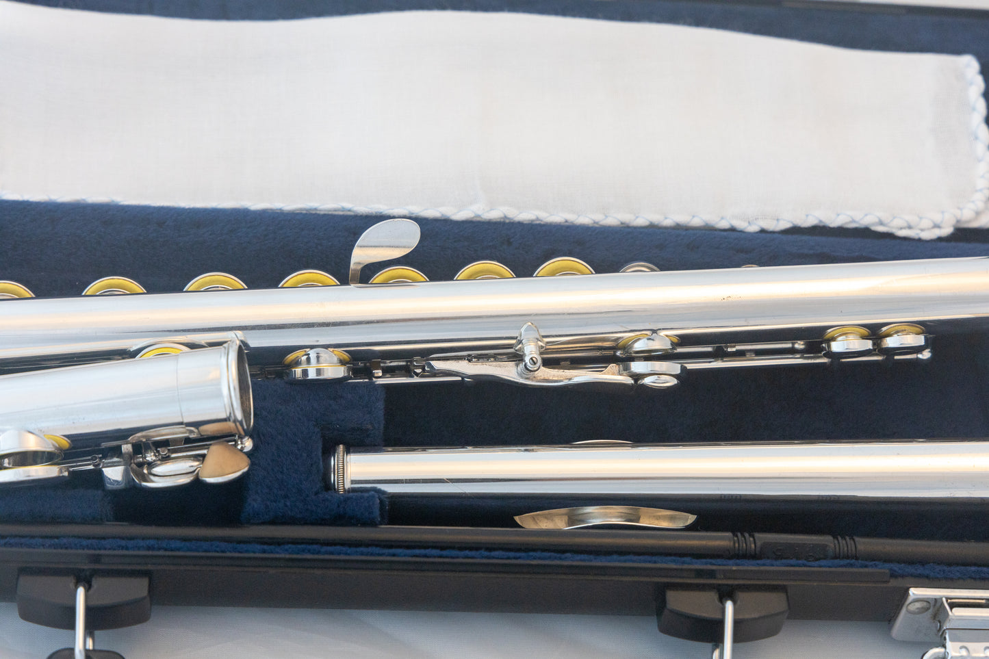 Yamaha YFL-285S II Open-Hole Intermediate Flute *Made in Japan *New Pads