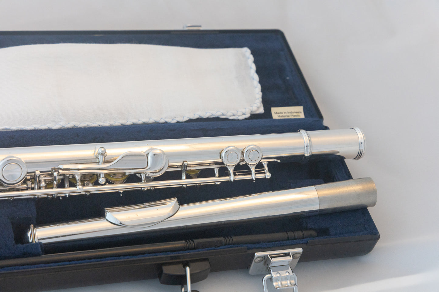 Yamaha YFL-285S II Open-Hole Intermediate Flute *Made in Japan *New Pads