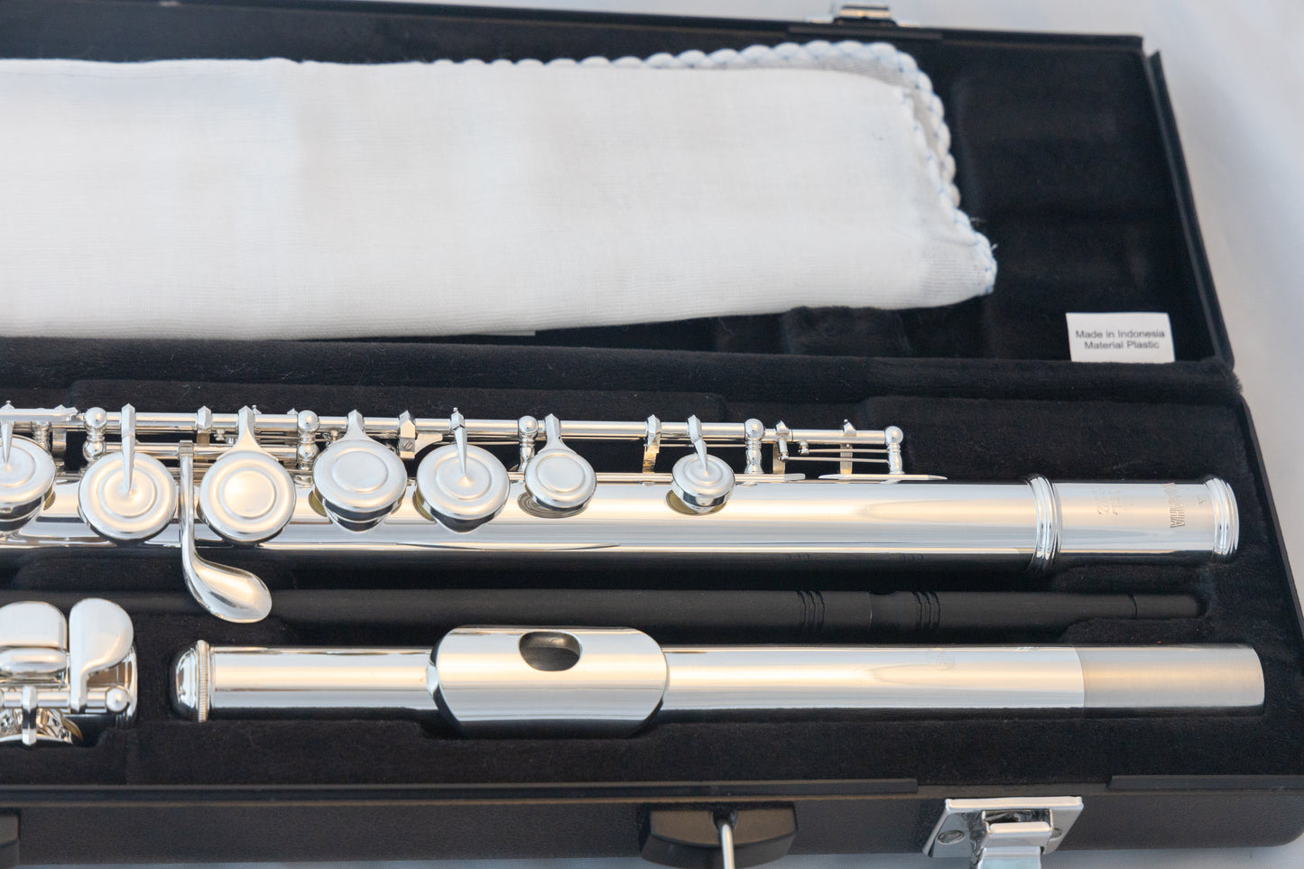 Yamaha YFL-222 Standard Silver-plated Flute 2022 *Cleaned & Serviced *Ready to play *L48162