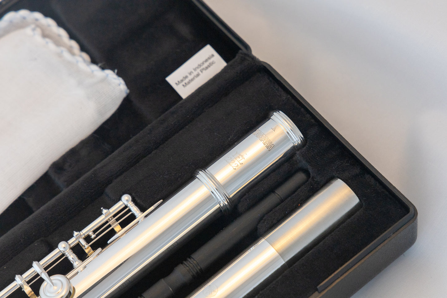 Yamaha YFL-222 Standard Silver-plated Flute 2022 *Cleaned & Serviced *Ready to play *L48162