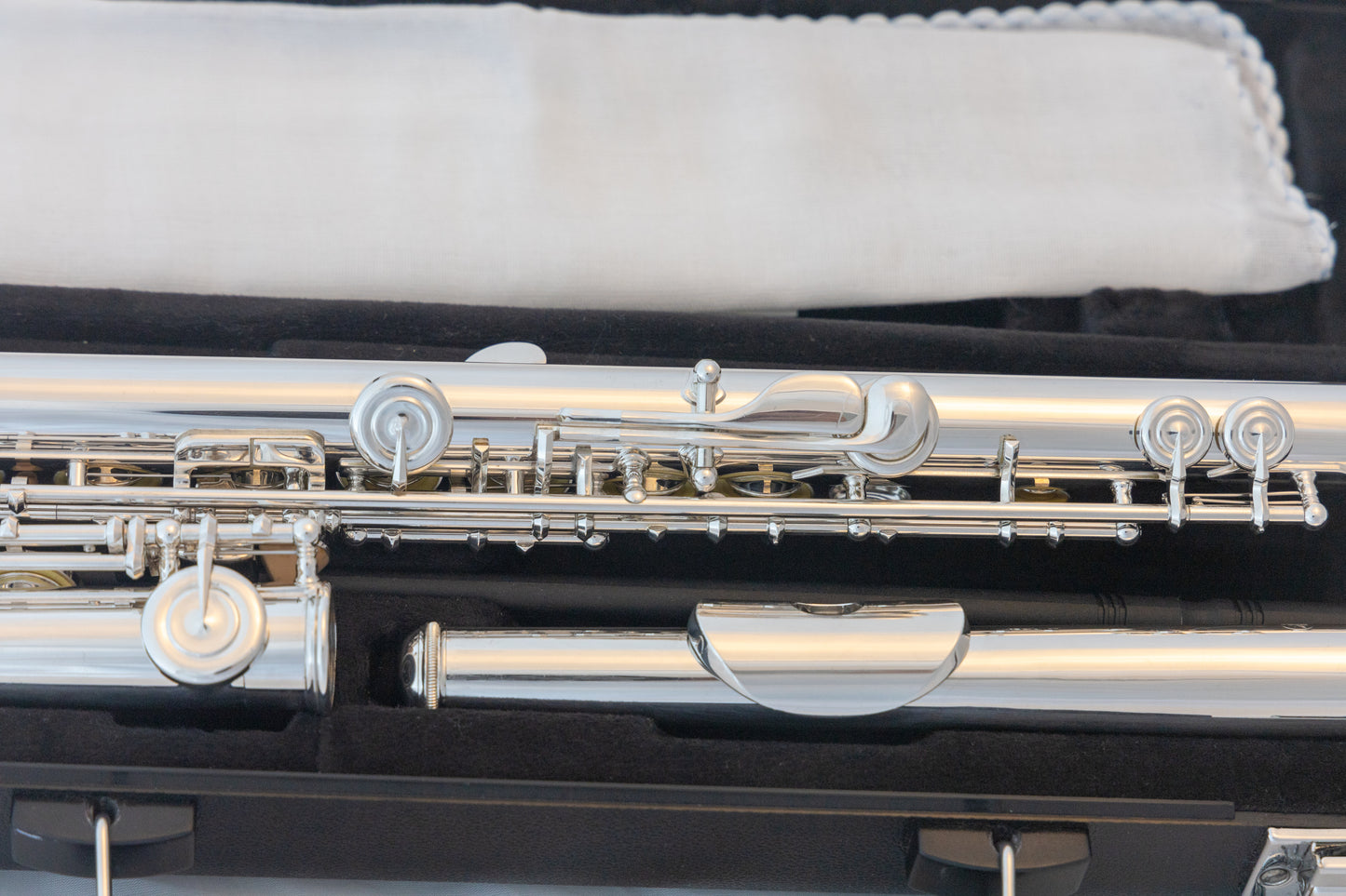 Yamaha YFL-222 Standard Silver-plated Flute 2022 *Cleaned & Serviced *Ready to play *L48162