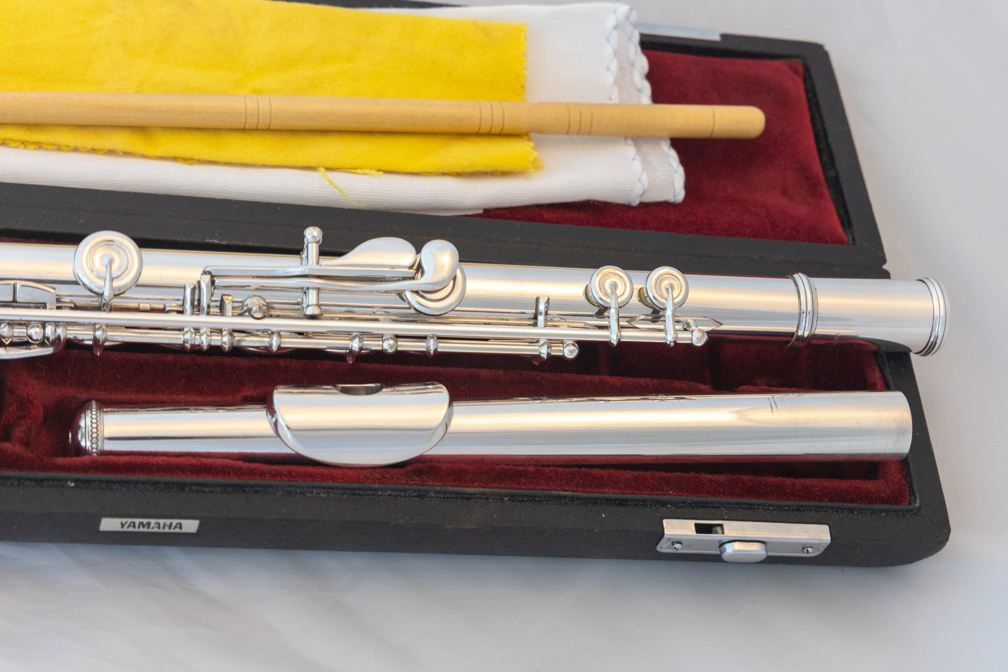 Yamaha YFL-581H (now 687H) Professional Flute All Silver Open-hole *Made in Japan *Cleaned & Serviced #002598