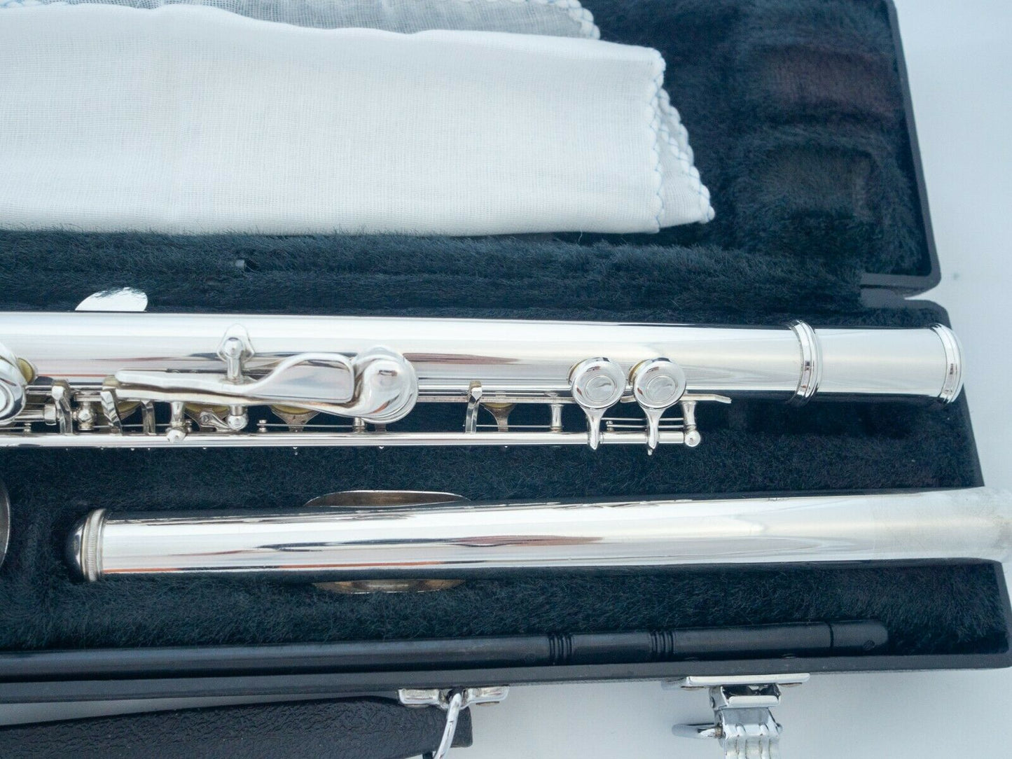 Yamaha YFL-385 II Intermediate Flute *Solid Silver Headjoint *Low-B *Japan Made *Cleaned & Serviced